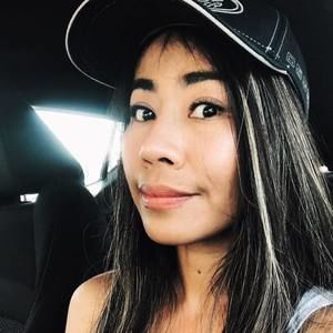 Meet your Posher, Annis